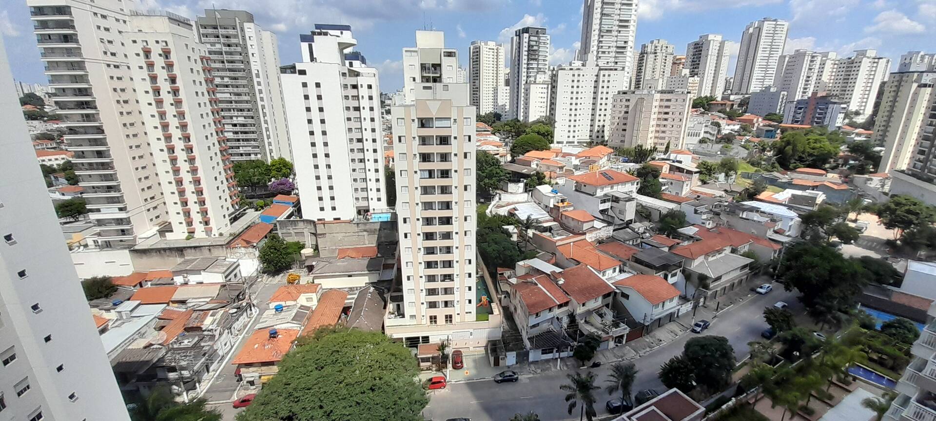 Apartamento à venda com 3 quartos, 75m² - Foto 2