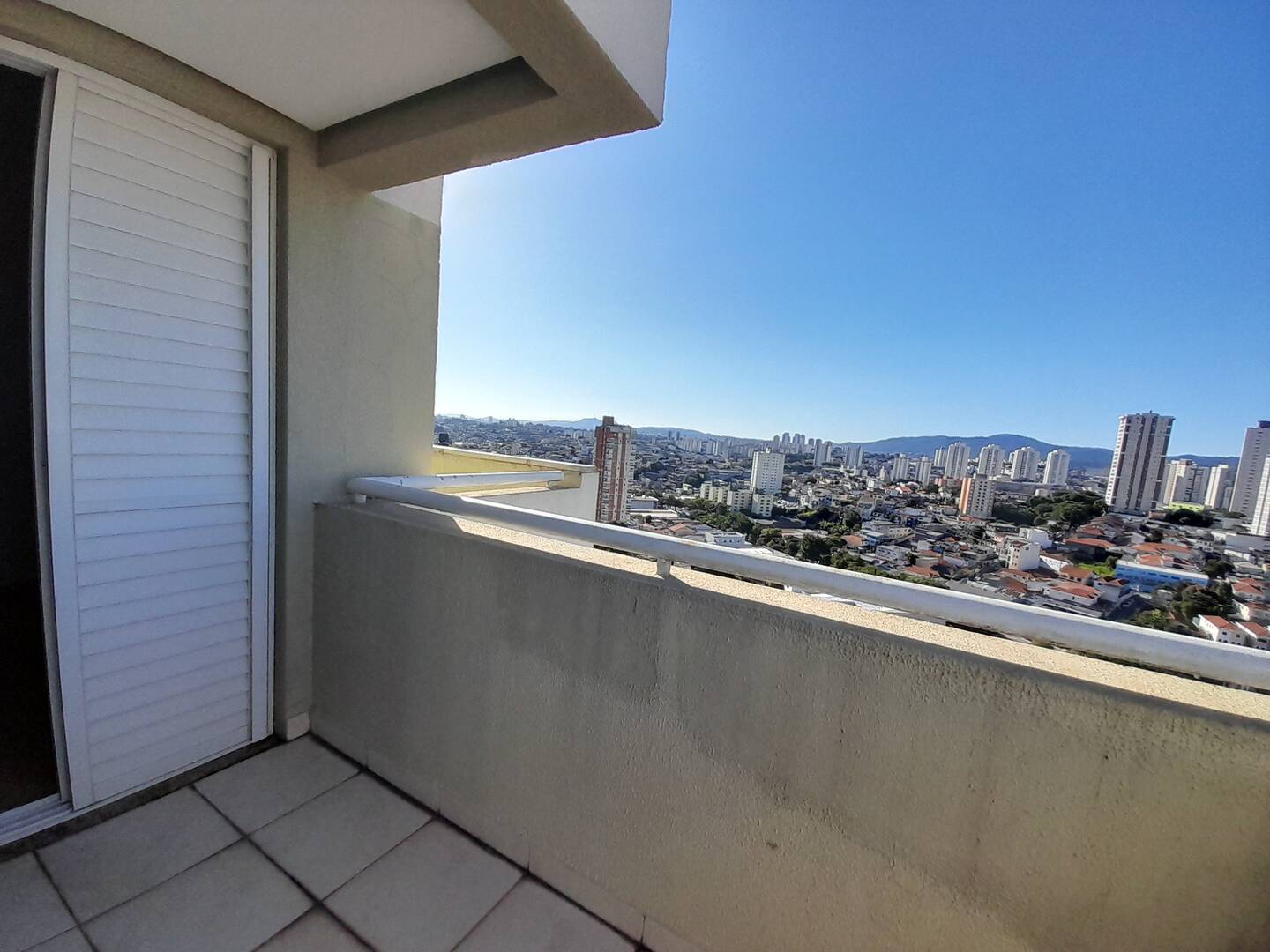 Apartamento para alugar com 1 quarto, 60m² - Foto 11