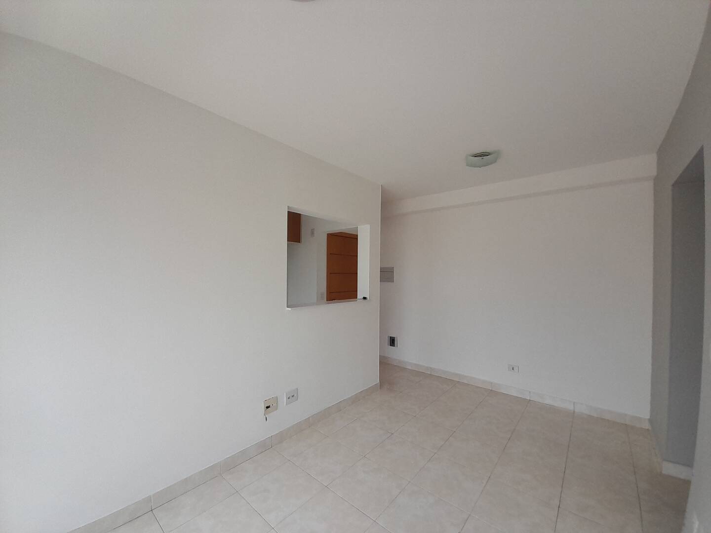 Apartamento à venda com 2 quartos, 60m² - Foto 4