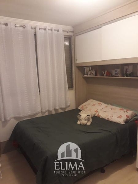 Apartamento à venda com 2 quartos, 62m² - Foto 1