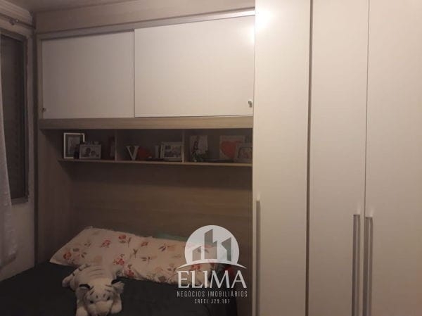 Apartamento à venda com 2 quartos, 62m² - Foto 3