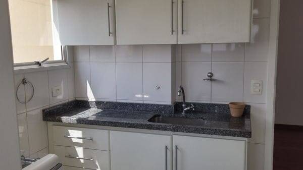 Apartamento à venda com 1 quarto, 50m² - Foto 9