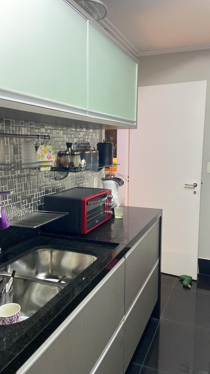 Apartamento à venda com 3 quartos, 95m² - Foto 15